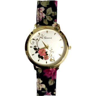 stylish everyday analog watch