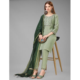 ethnic kurta set for women
