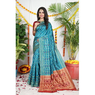 banarasi silk saree with blouse