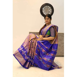 saree with blouse
