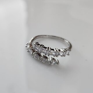 Women White Stone-Studded Adjustable Finger Ring silver