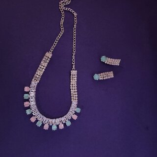 Trandy Unique Single Layers crystal mint green Stone for girls Woman's