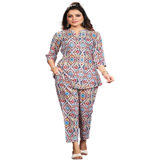 Elara Women's Chic Co-ord Set with Multicolored Geometric Pattern