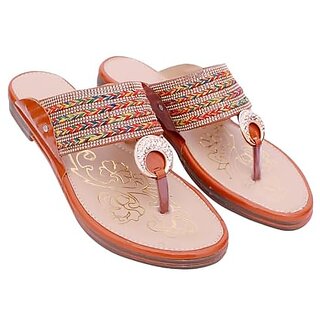 Wellmax Womens Tan Traditional Ethnic Design Kohlapuri Flat Sandal