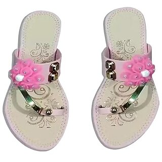 Wellmax Womens Pink Traditional Ethnic Design Flat Sandals with Heart Design