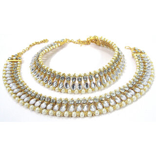 White Tilak Kundan Anklet - Anklets | Buy online on ZillyBuy