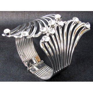 Fancy stone kada - Bangles & Bracelets | Buy online on ZillyBuy