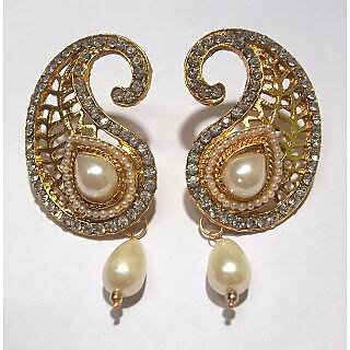 Golden pearl drop tops earring - Earrings | Buy online on ZillyBuy