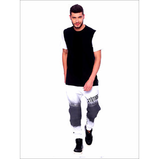 Zooks Men Black Off White Colourblocked T-shirt